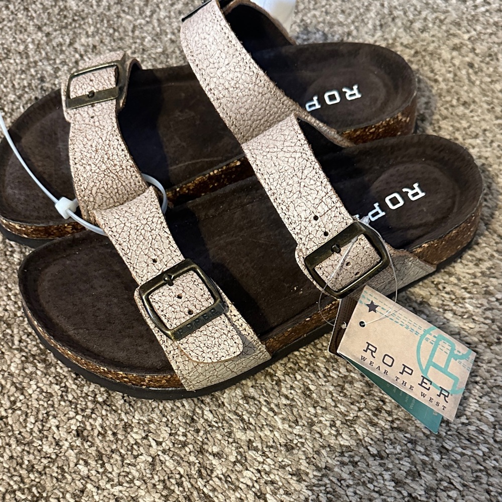 Roper Sandals - Textured Cream and Brown